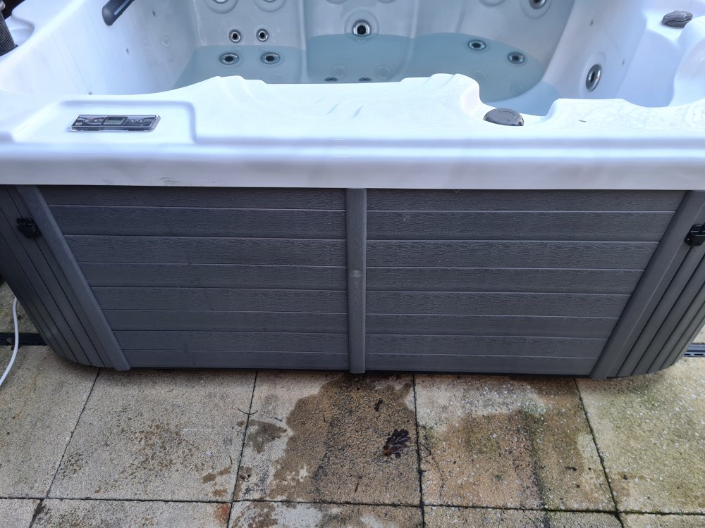 HELP! Removal of screwless access panel Portable Hot Tubs & Spas