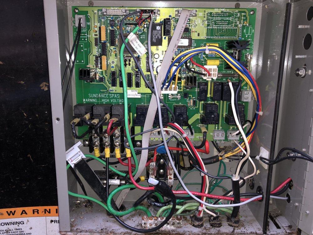 Tripping breaker Sundance Optima Sentry 850 Portable Hot Tubs & Spas