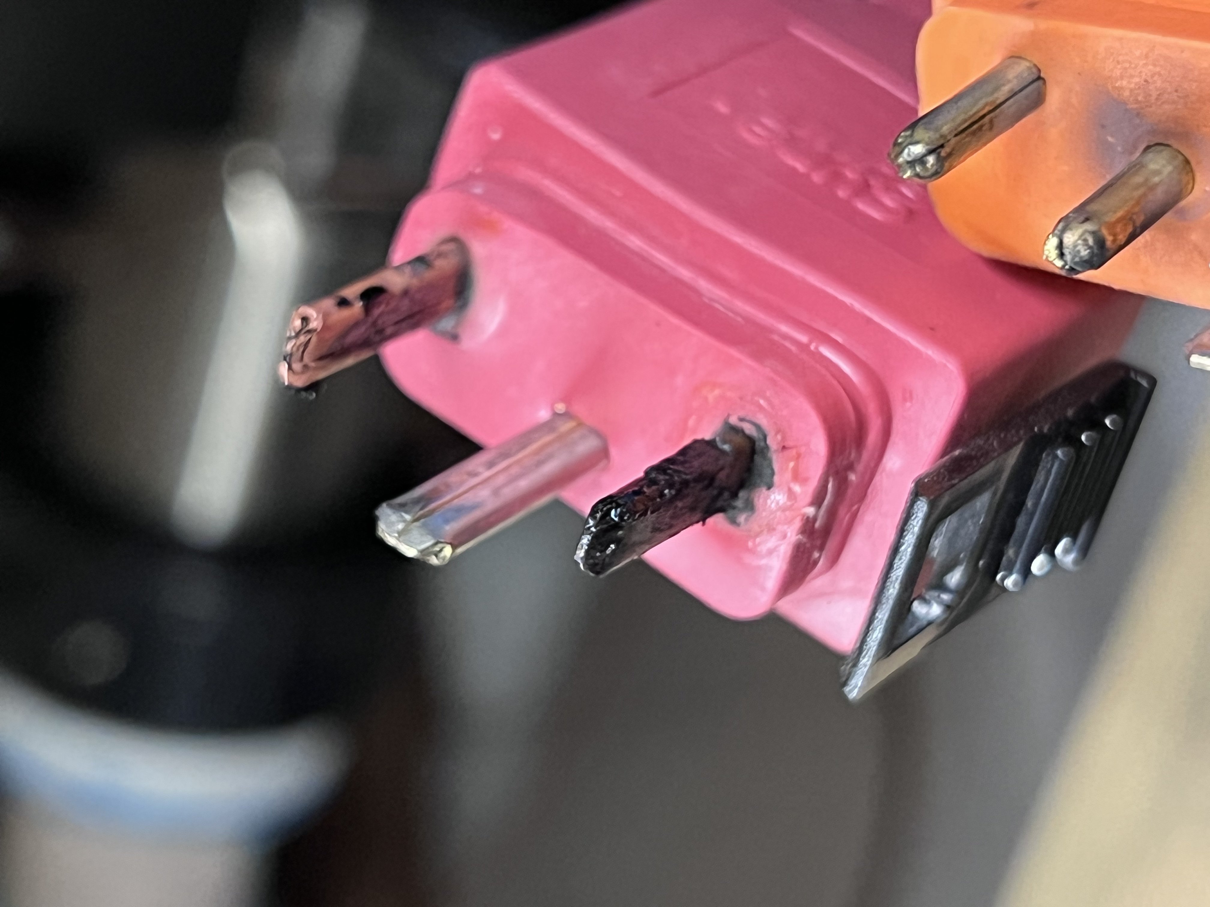 J400 Heater Wire Plug shows some melting Portable Hot Tubs & Spas