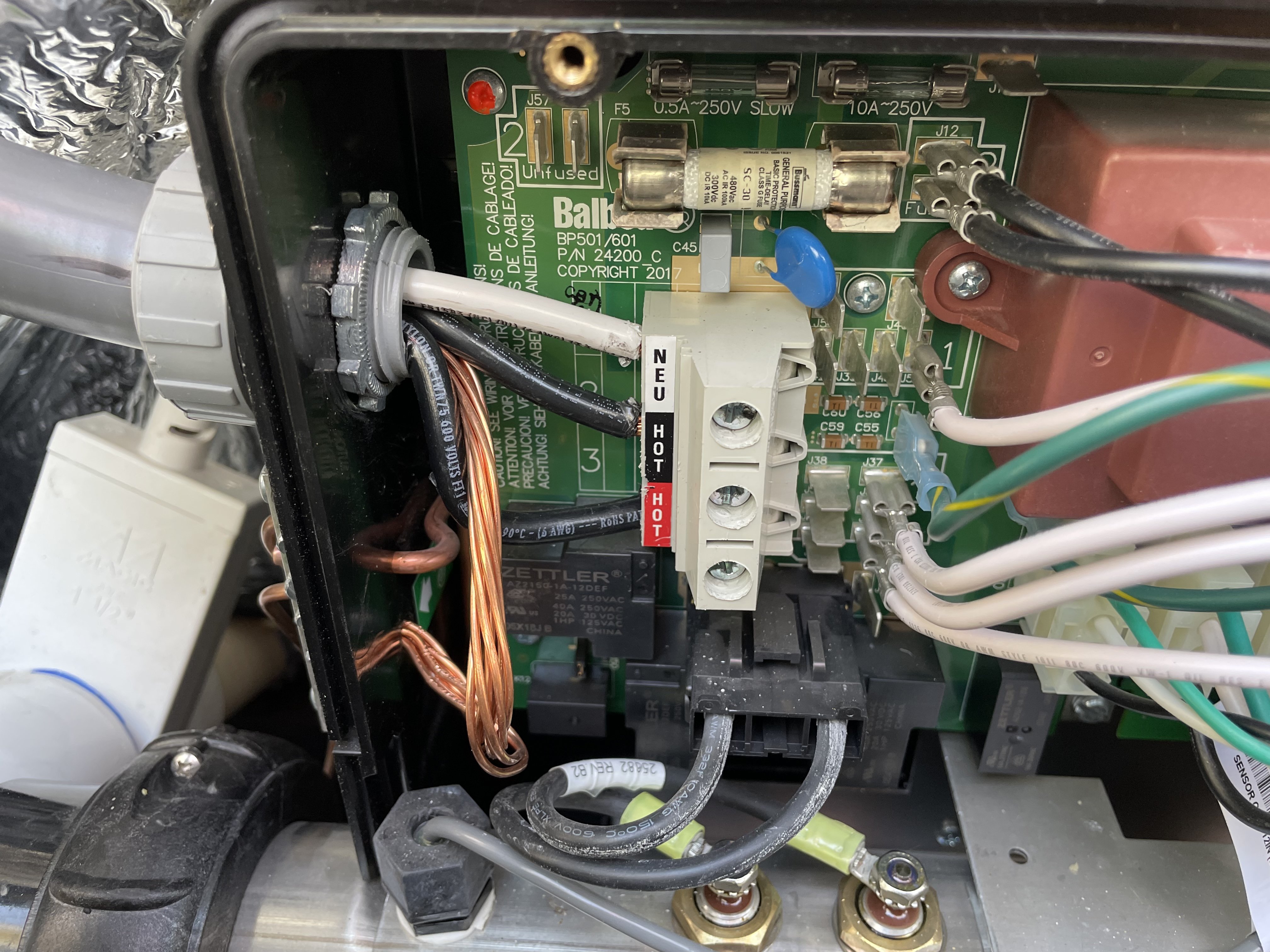 Tropic Seas Circulation Pump keeps getting air locked Portable Hot