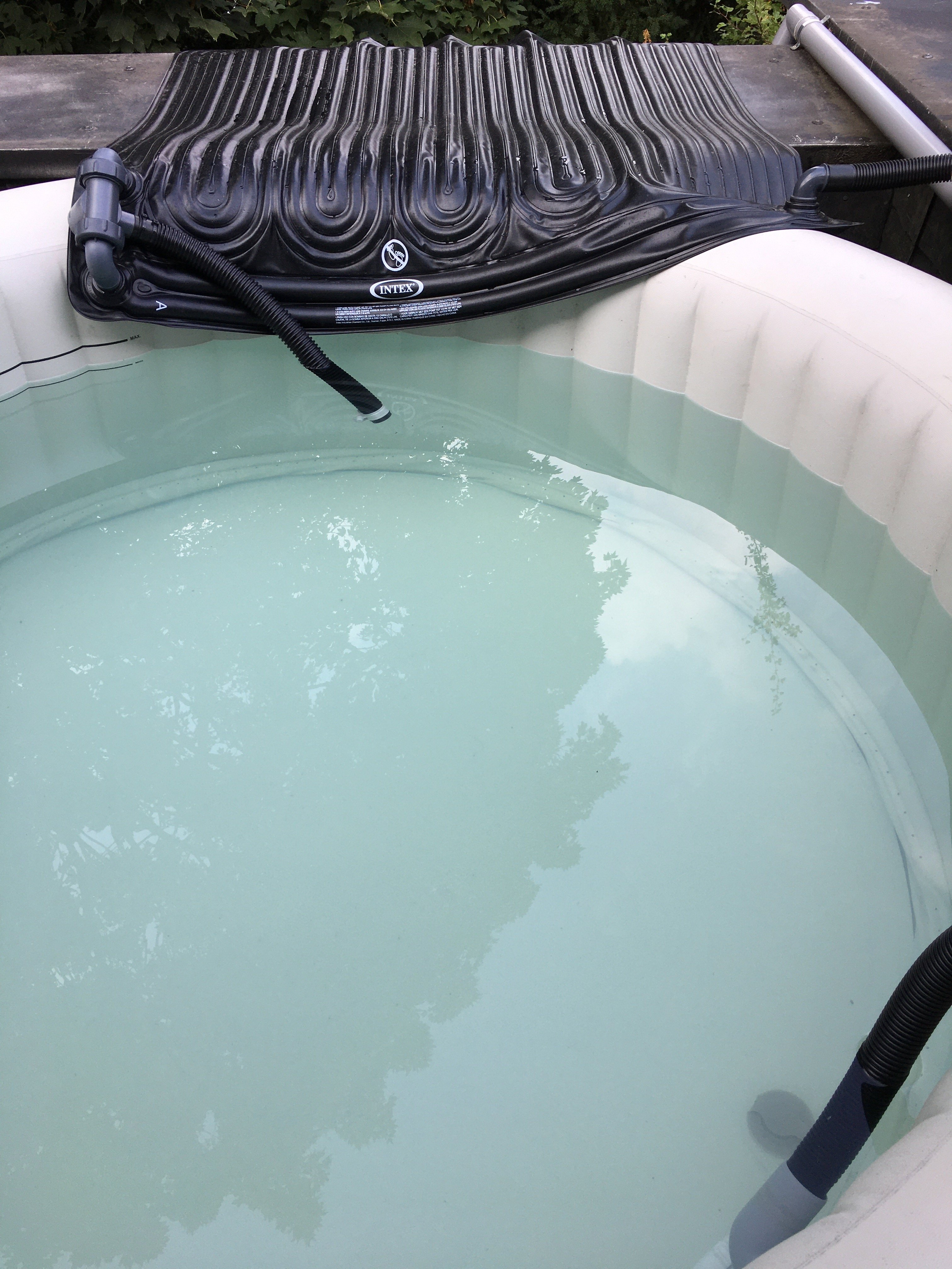 Intex SPA with solar heating (no need for an extra pump). Inflatable