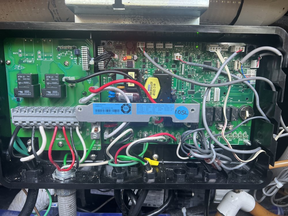 Hot Springs Limelight Flair IQ 2020 - Portable Hot Tubs & Spas - Pool